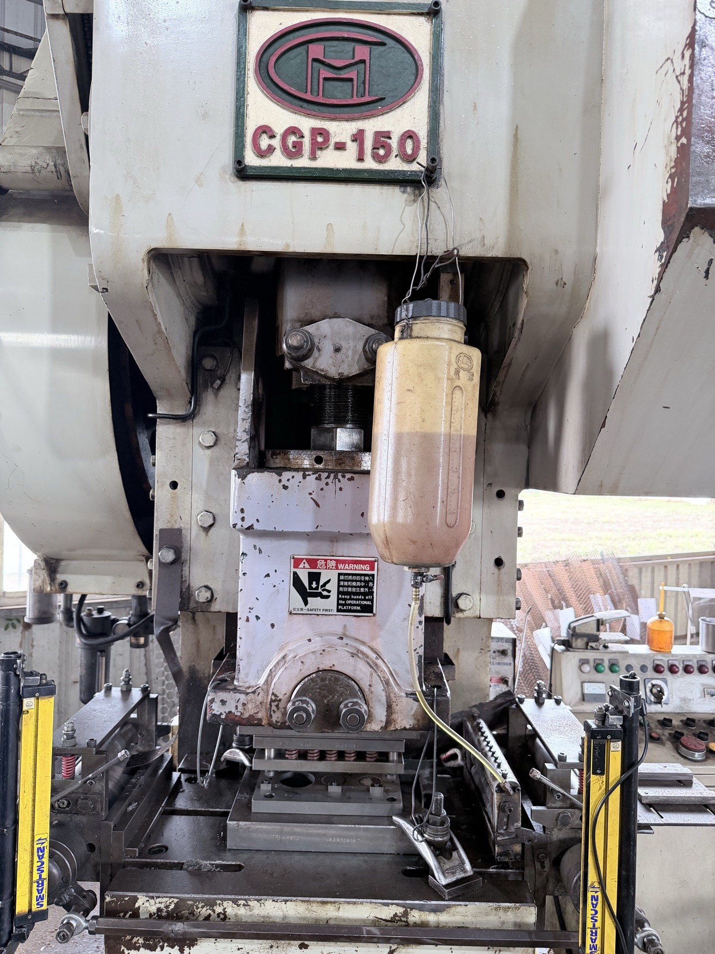 150 Ton Press
